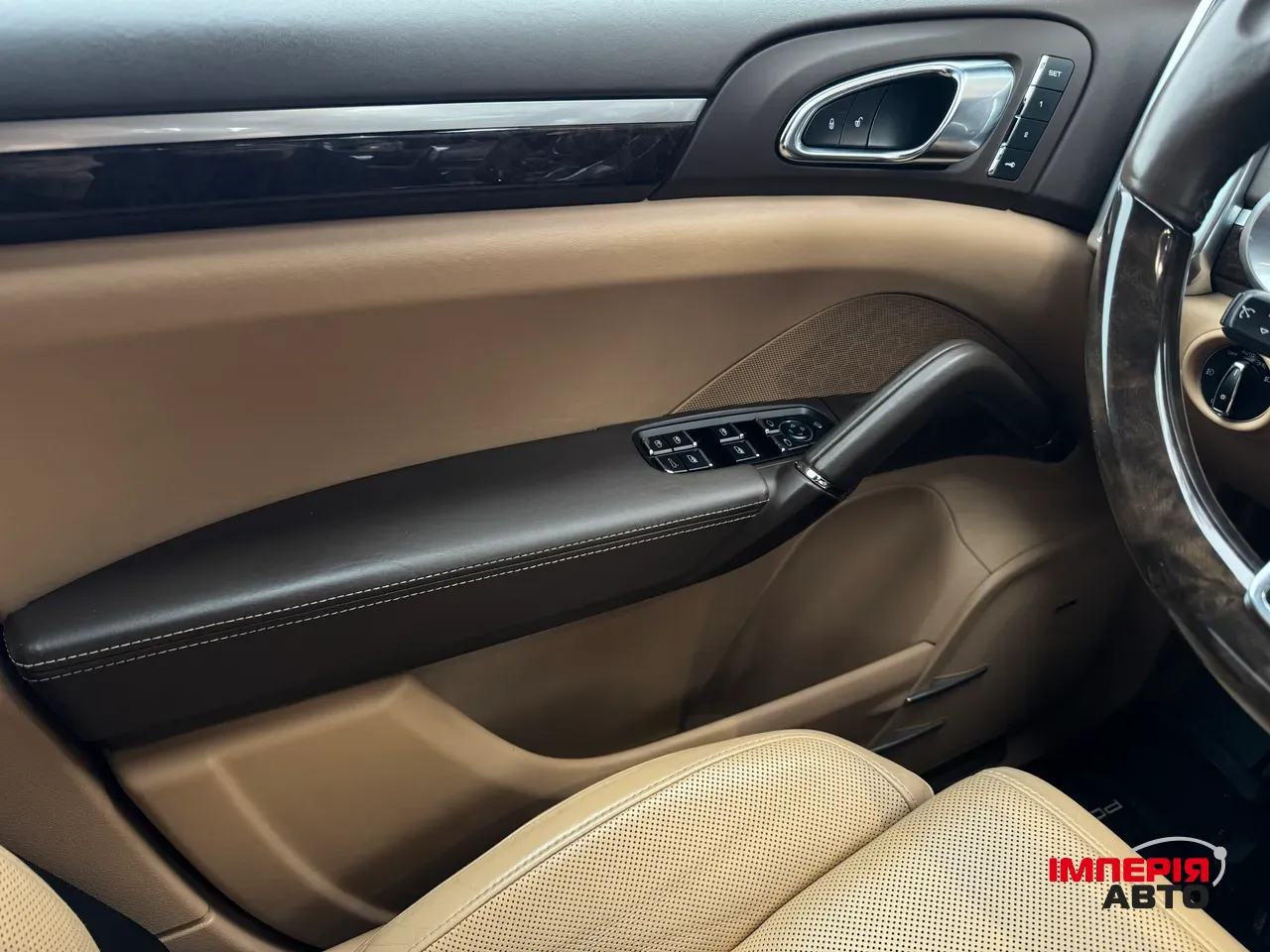 Porsche Cayenne - фото 23