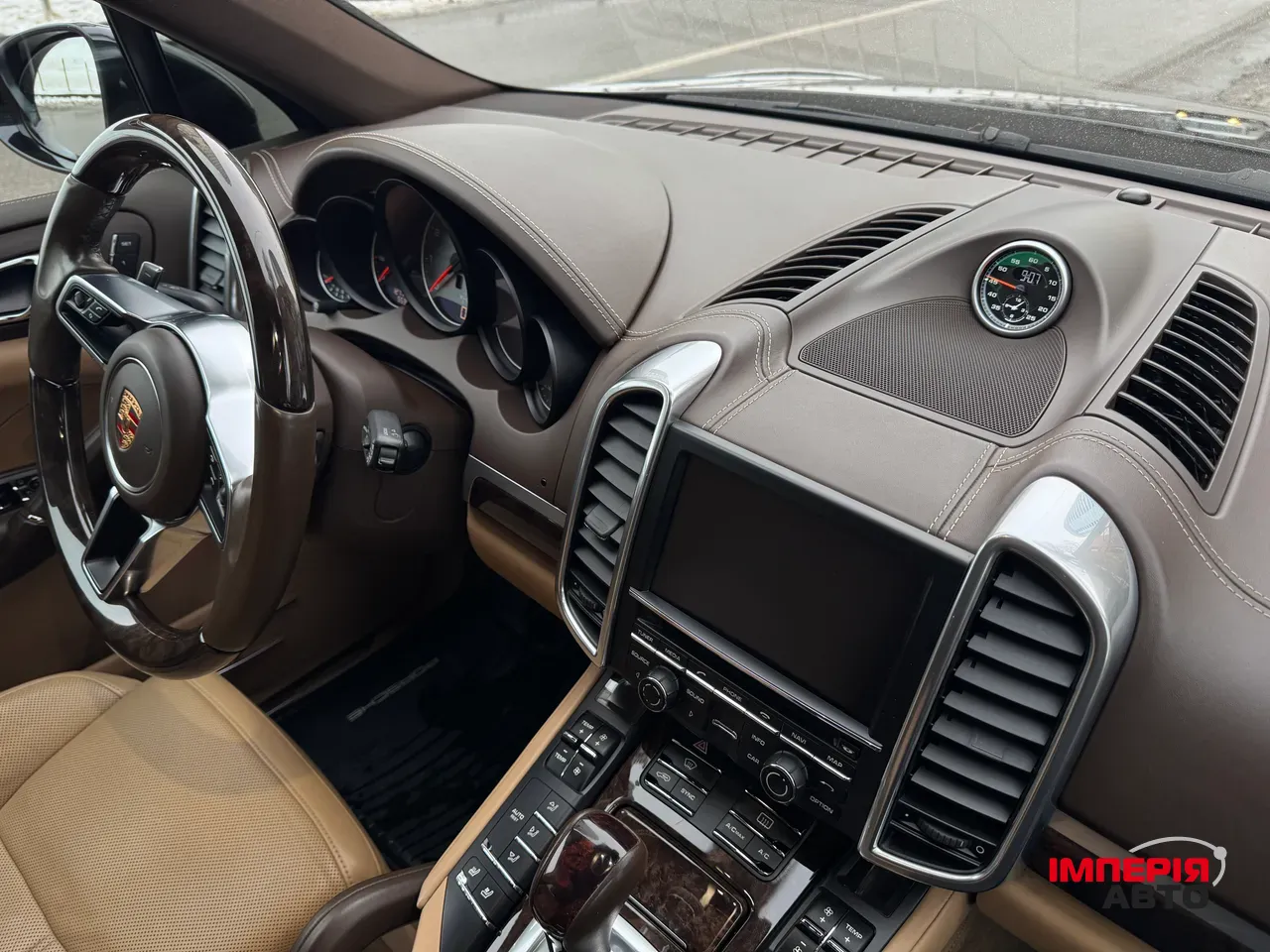 Porsche Cayenne - фото 28