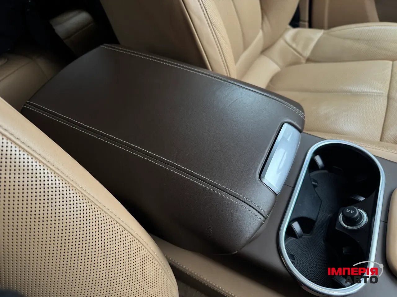 Porsche Cayenne - фото 26