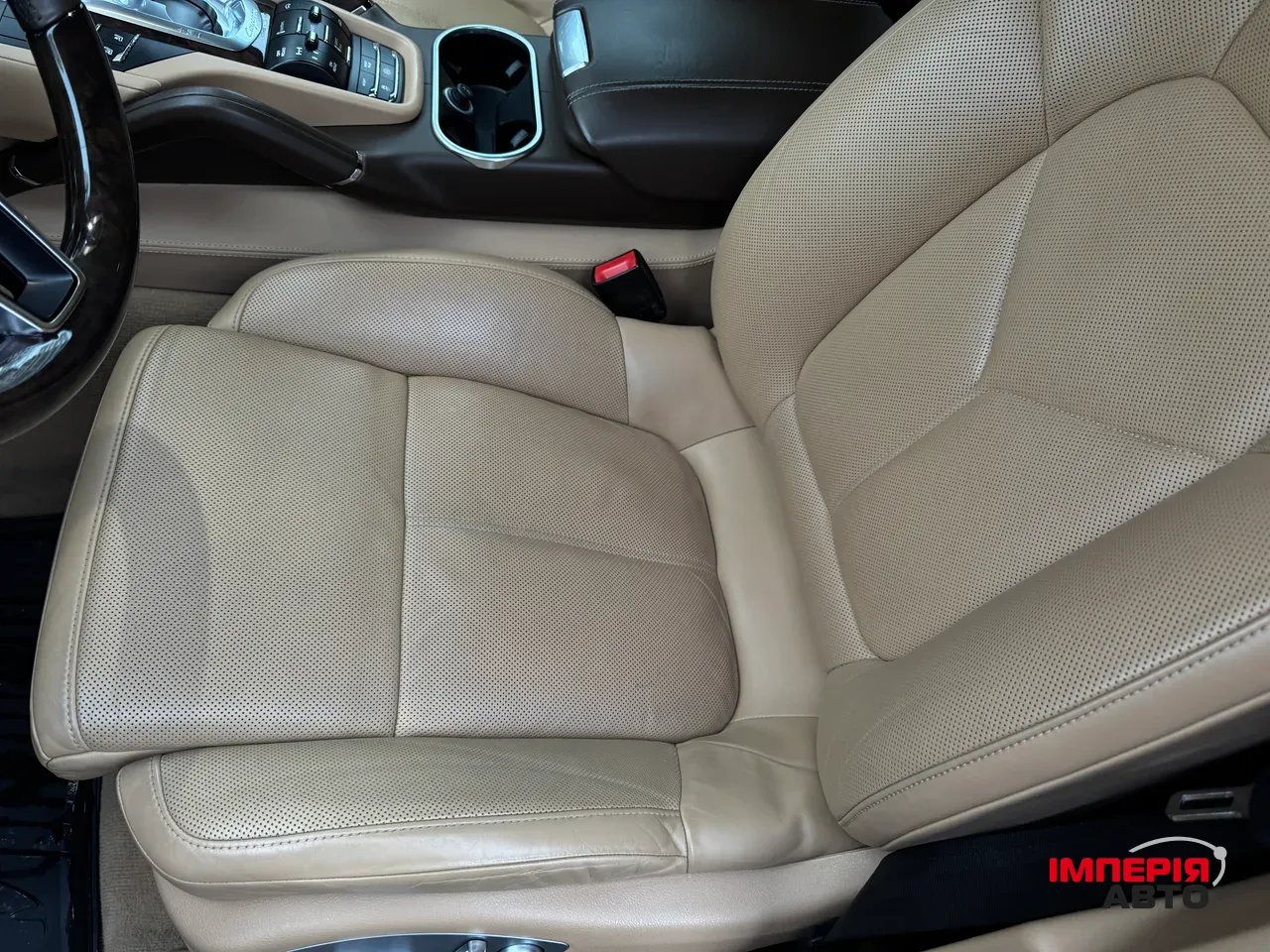 Porsche Cayenne - фото 38