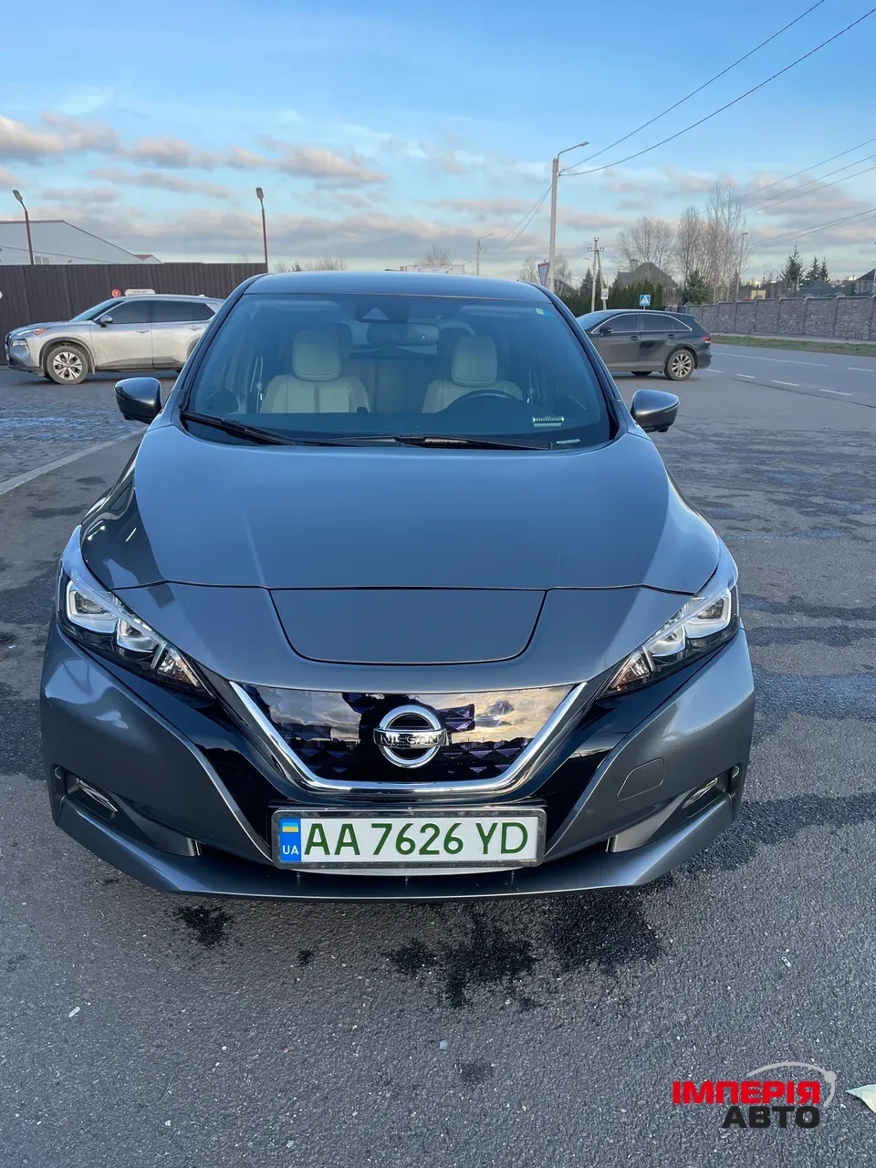 Nissan Leaf - фото 2