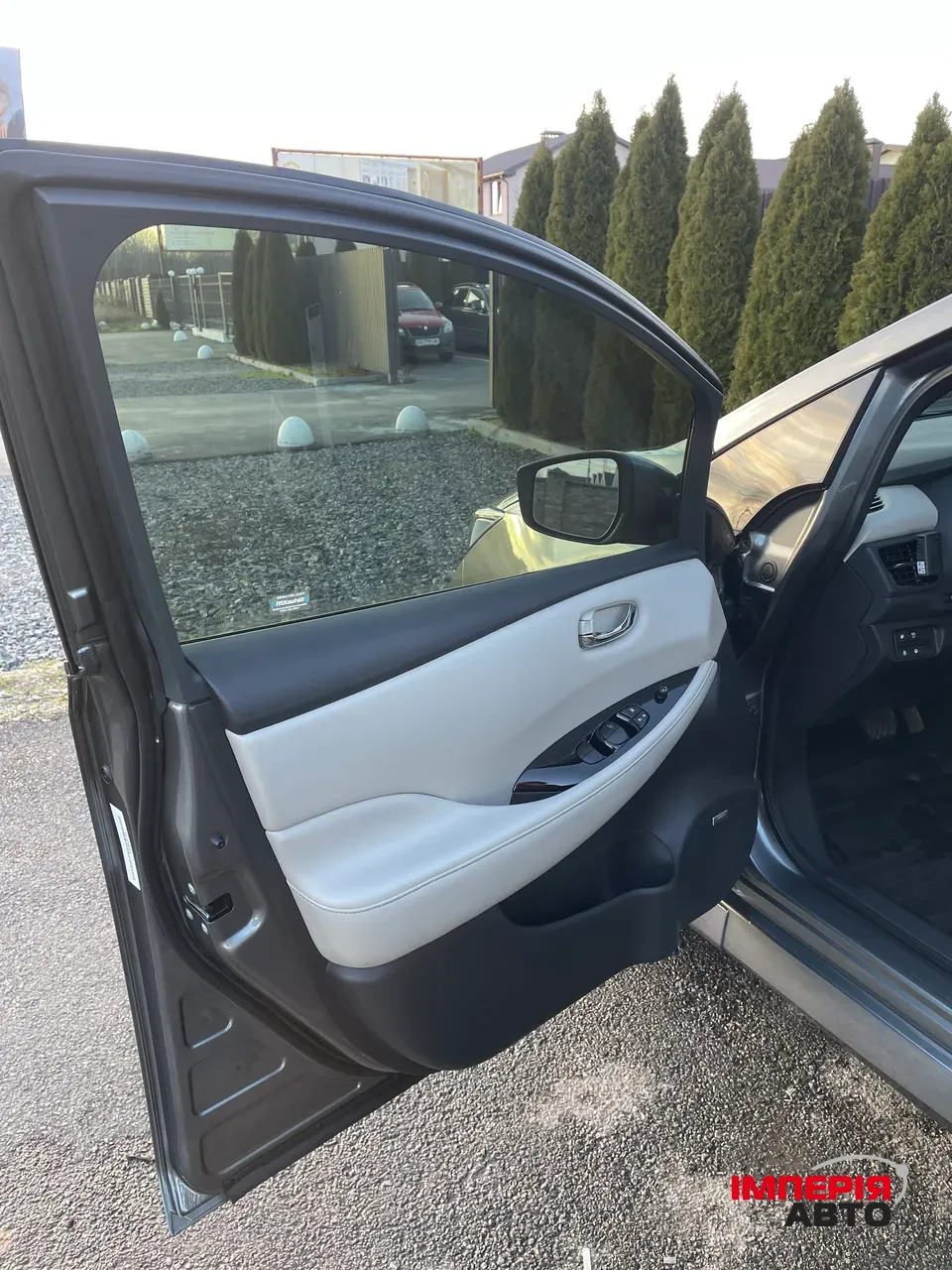 Nissan Leaf - фото 13