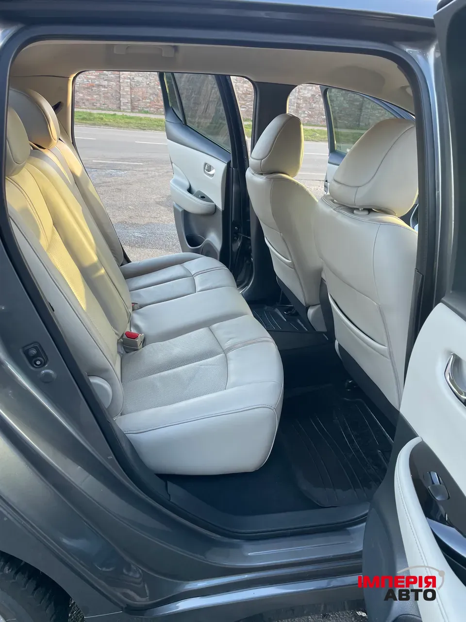 Nissan Leaf - фото 19