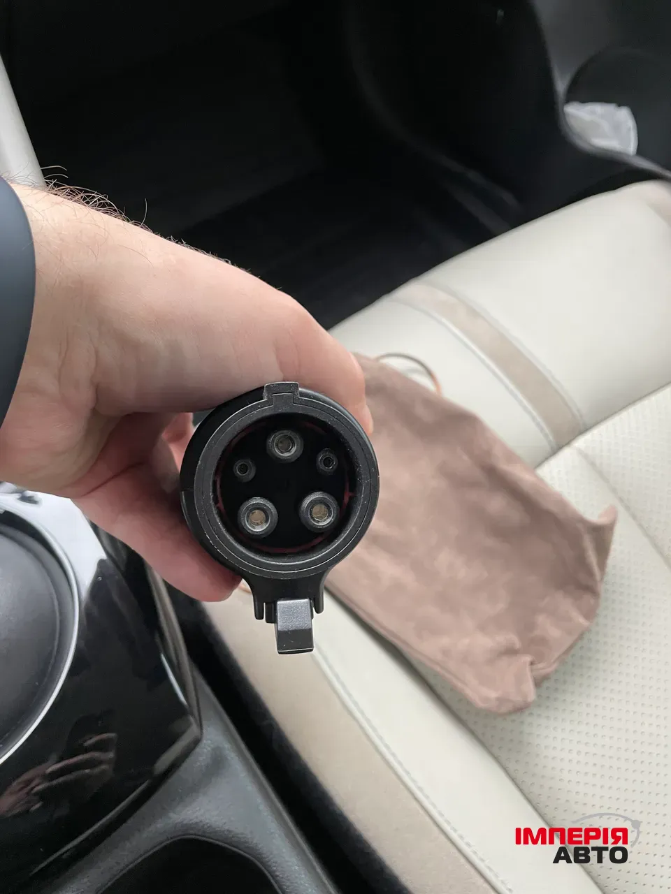 Nissan Leaf - фото 39