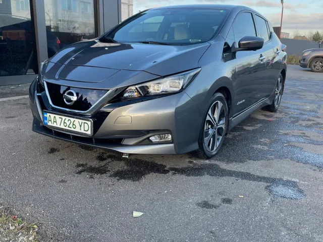 Nissan Leaf - фото 3