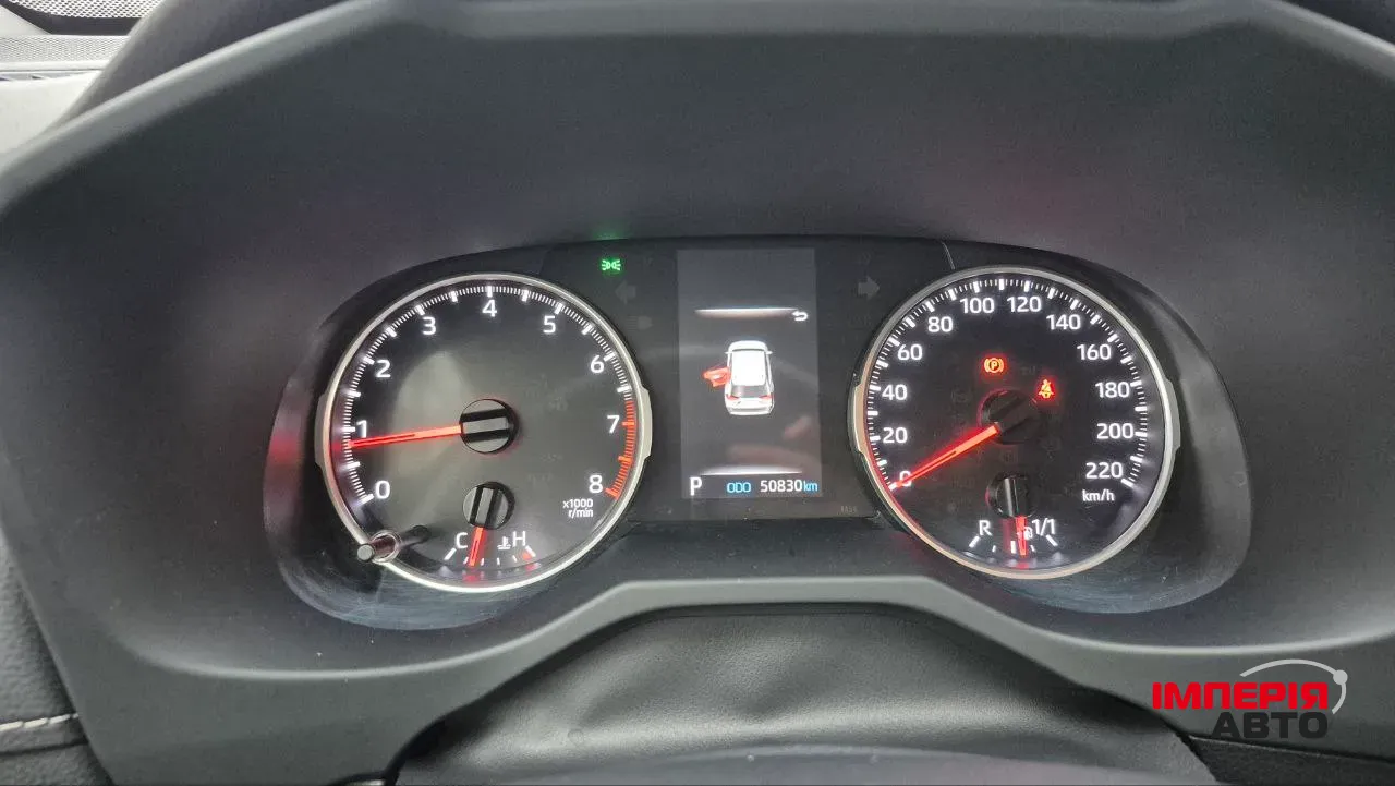 Toyota RAV4 - фото 17