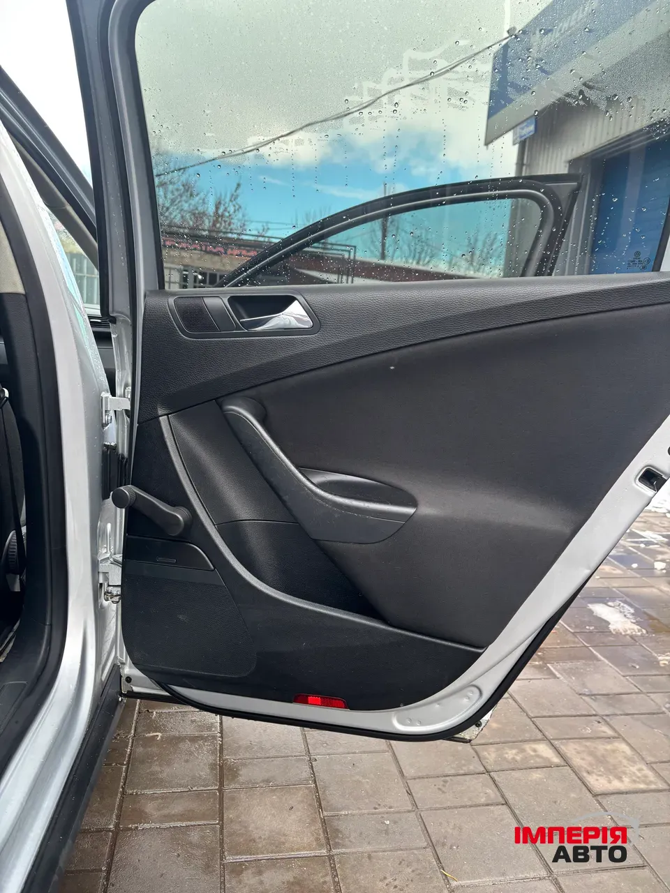 Volkswagen Passat - фото 11