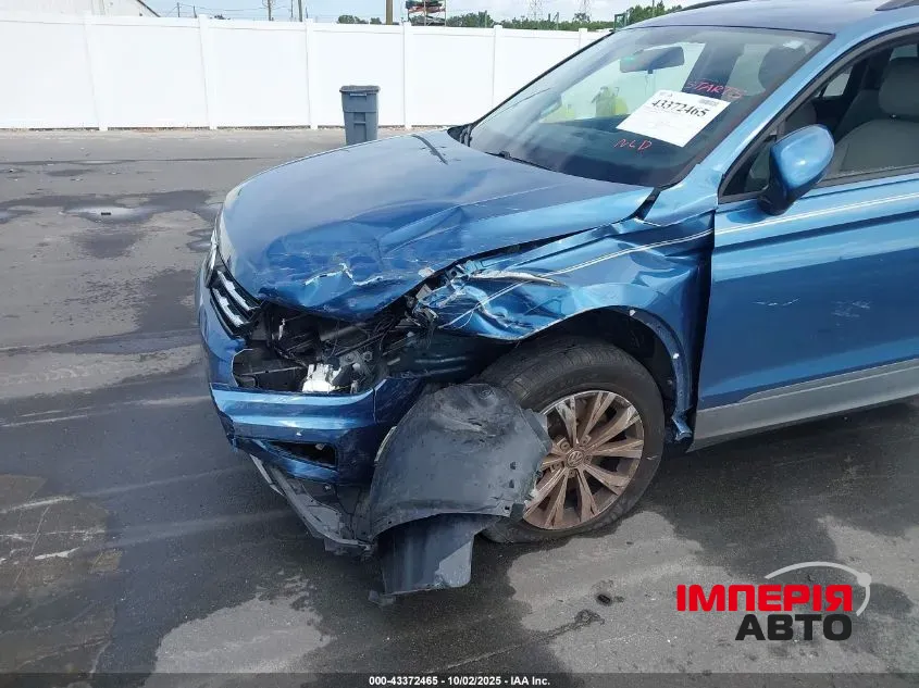 Volkswagen Tiguan - фото 4