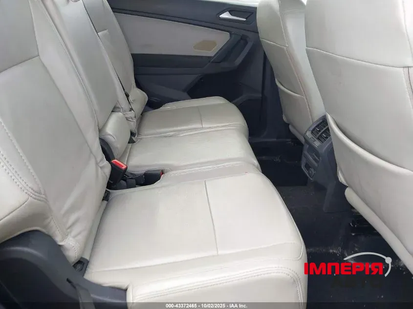 Volkswagen Tiguan - фото 5