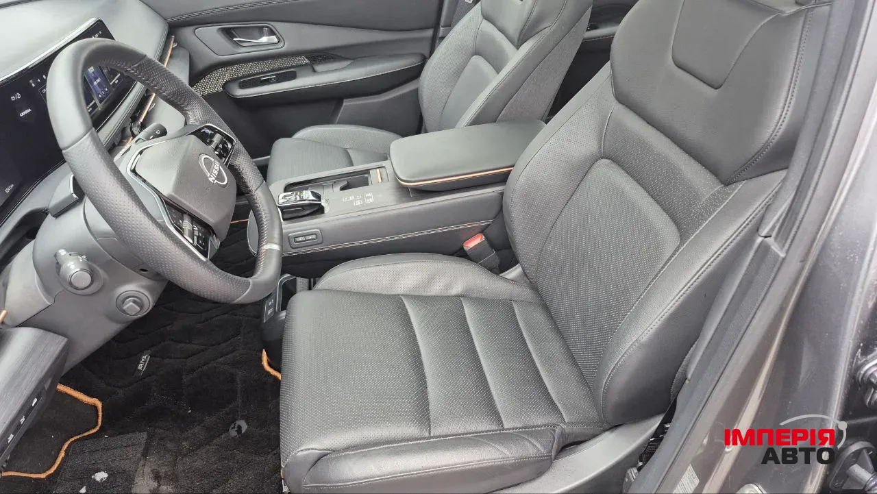 Nissan Ariya - фото 16