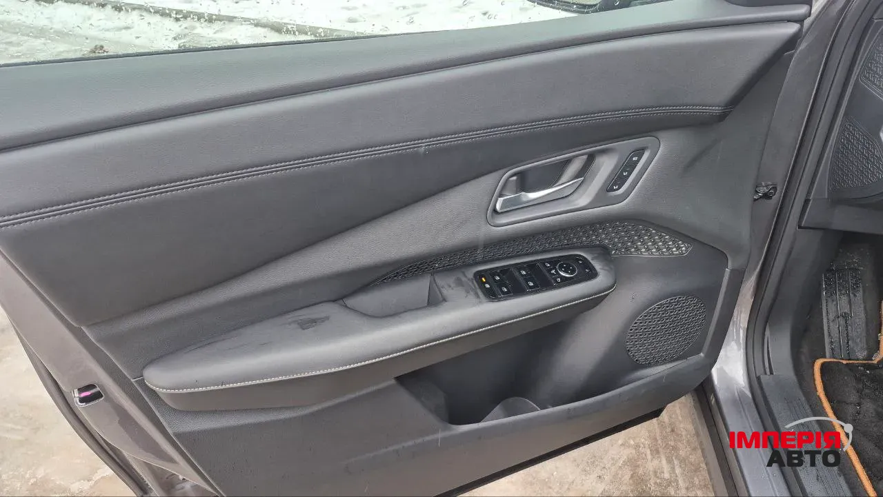 Nissan Ariya - фото 12