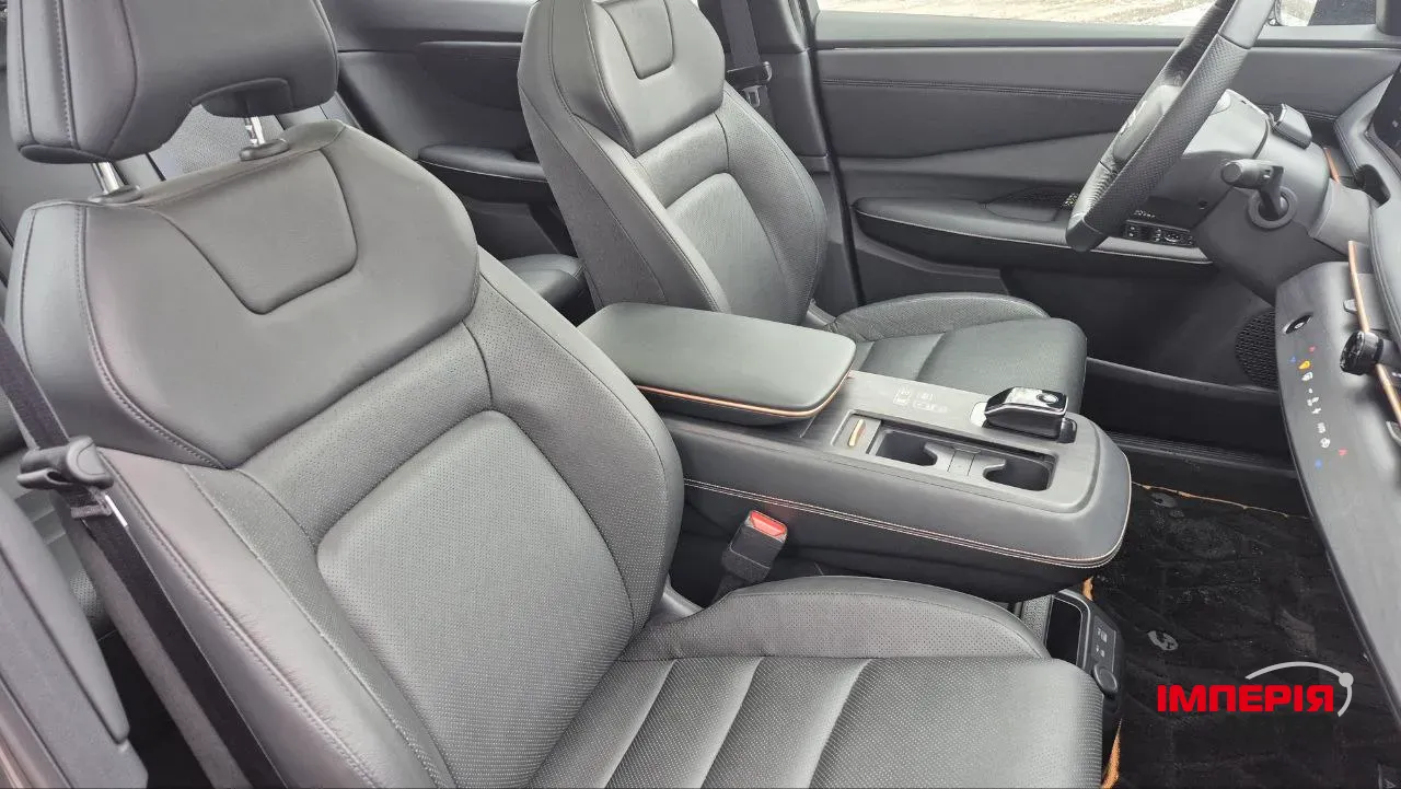 Nissan Ariya - фото 23