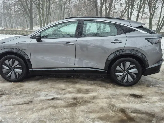 Nissan Ariya - фото 5
