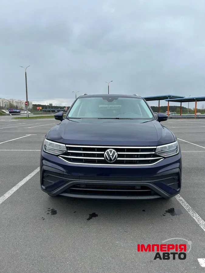 Volkswagen Tiguan - фото 1