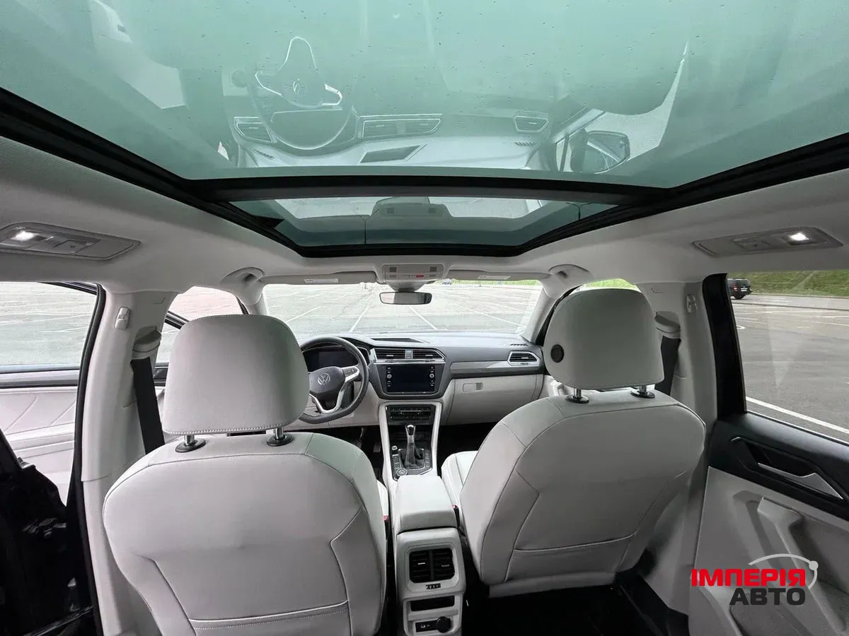 Volkswagen Tiguan - фото 8