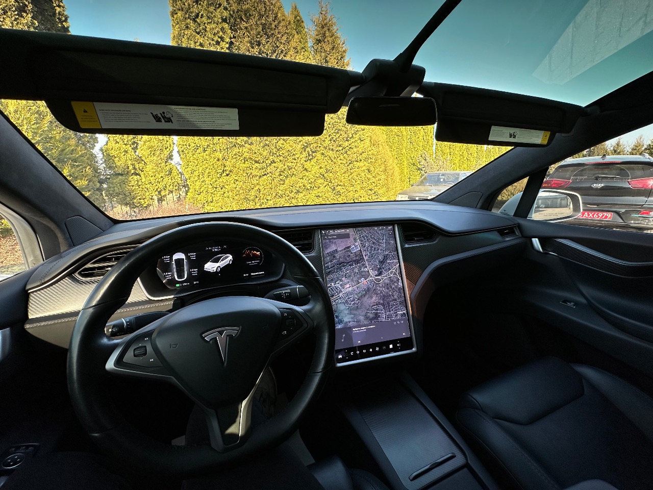 Tesla Model X - фото 6
