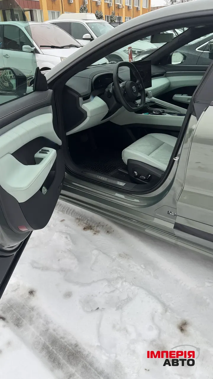 Zeekr 001 - фото 9