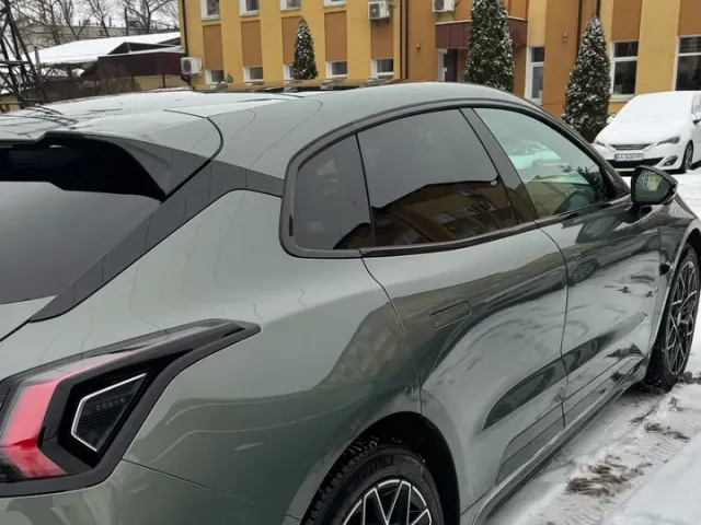 Zeekr 001 - фото 2