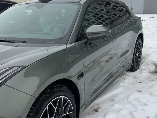 Zeekr 001 - фото 4