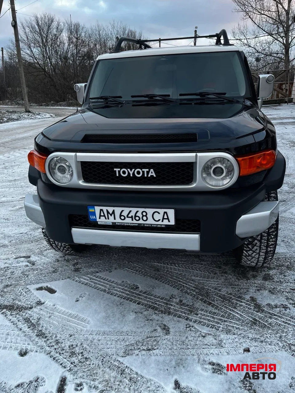 Toyota FJ Cruiser - фото 1