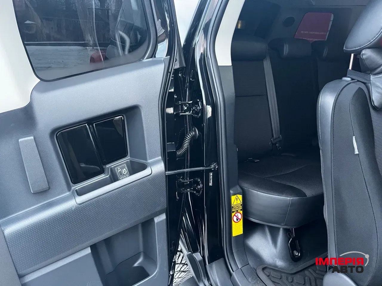 Toyota FJ Cruiser - фото 9