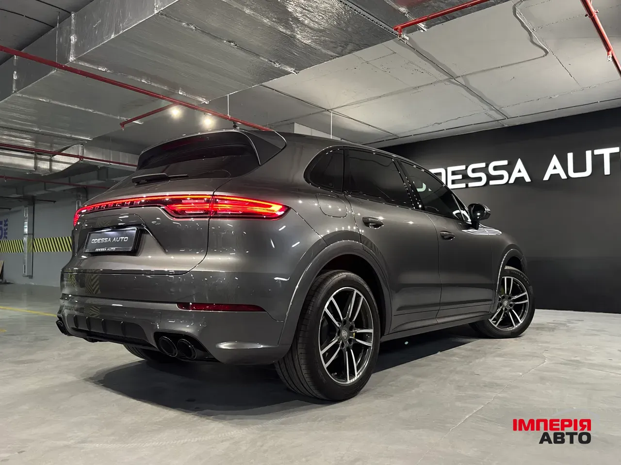 Porsche Cayenne - фото 14