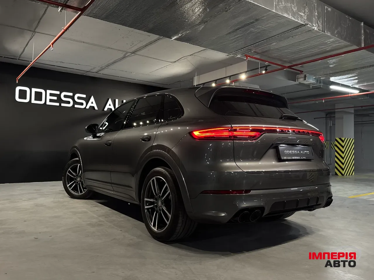 Porsche Cayenne - фото 11