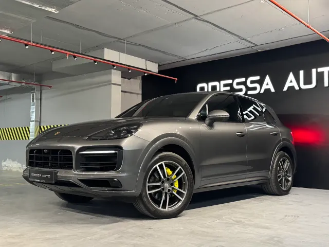 Porsche Cayenne - фото 1