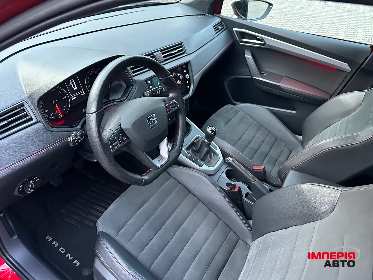 SEAT Arona - фото 25