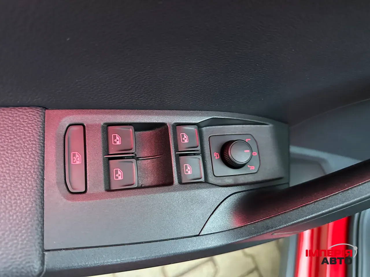 SEAT Arona - фото 28