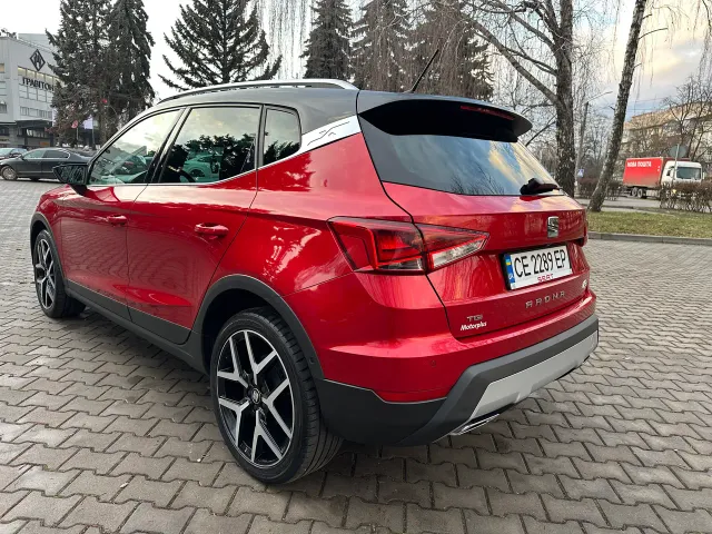 SEAT Arona - фото 5