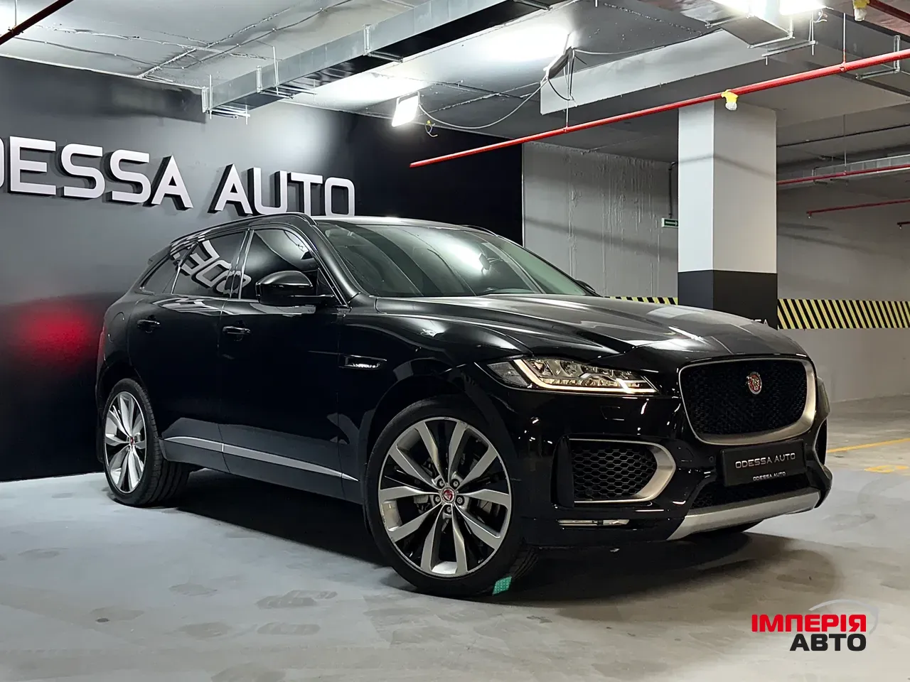 Jaguar F-Pace - фото 5