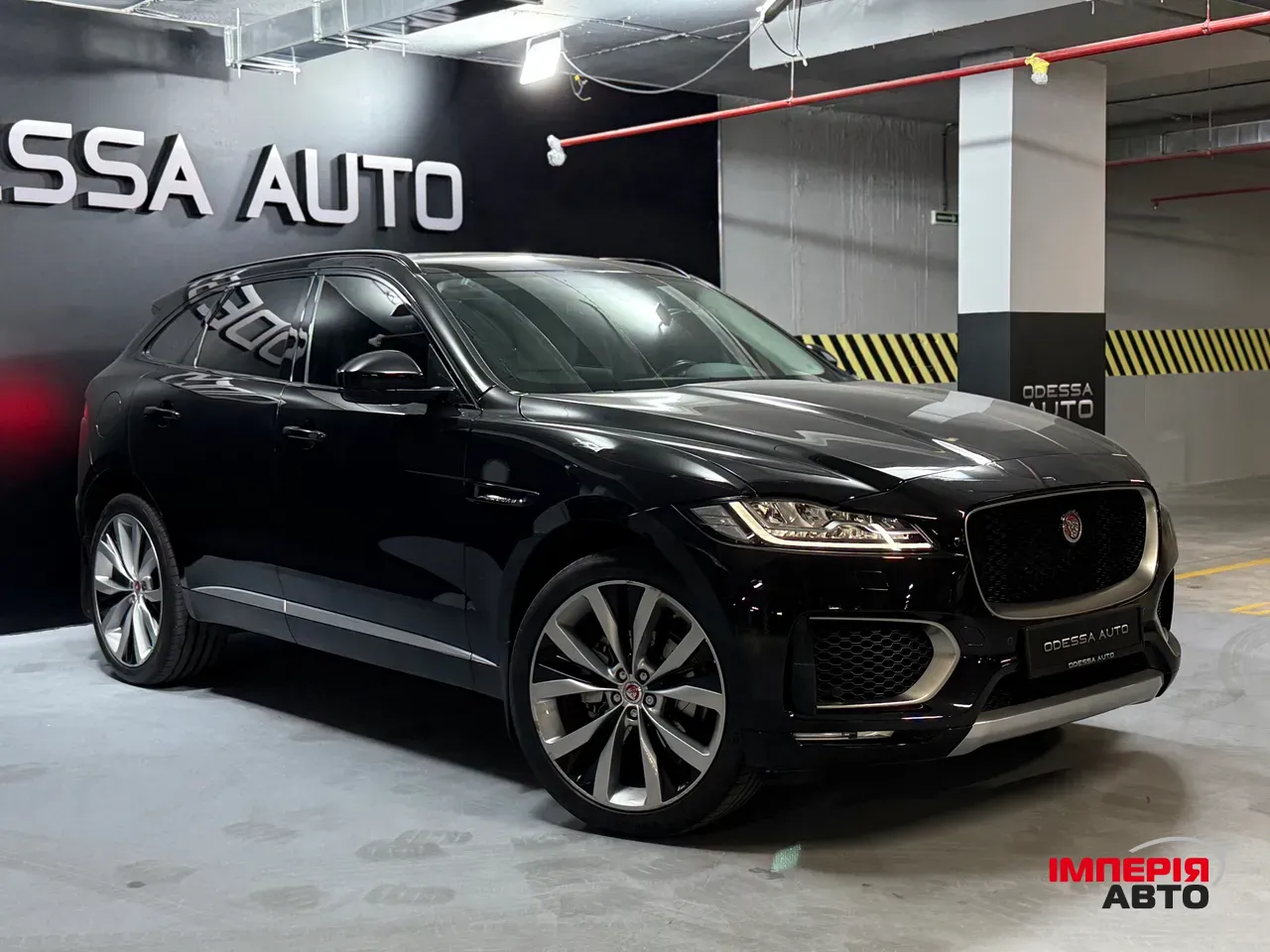 Jaguar F-Pace - фото 4