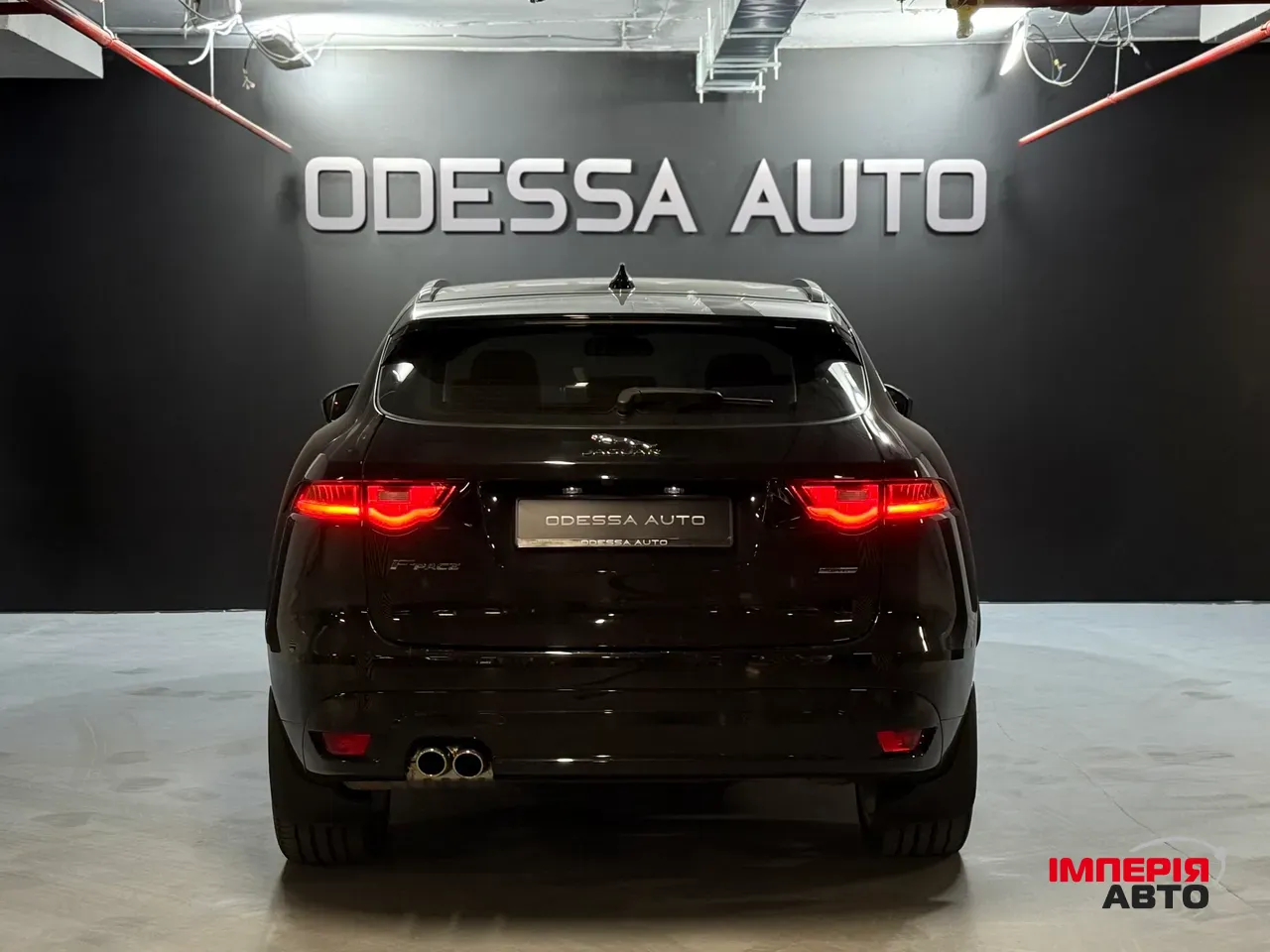 Jaguar F-Pace - фото 10