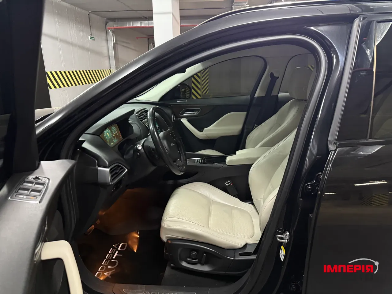 Jaguar F-Pace - фото 17