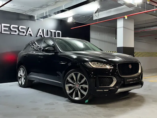 Jaguar F-Pace - фото 5