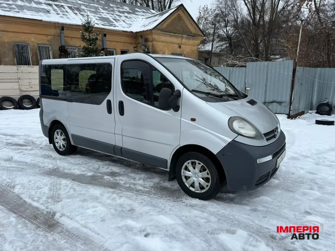 Opel Vivaro - фото 7