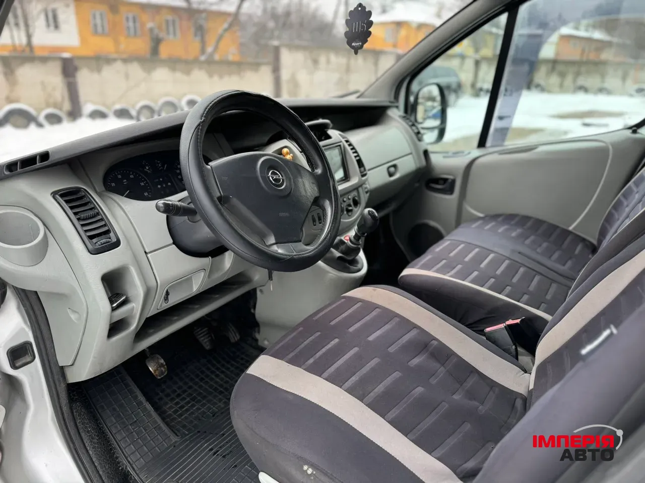Opel Vivaro - фото 9