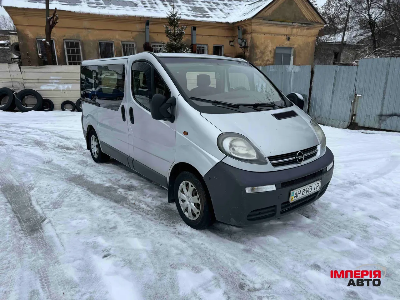 Opel Vivaro - фото 2