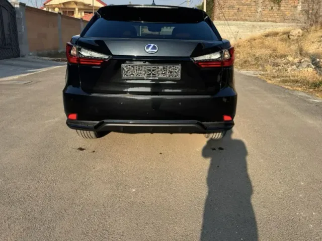 Lexus RX - фото 5