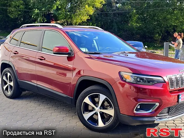 Jeep Cherokee - фото 1