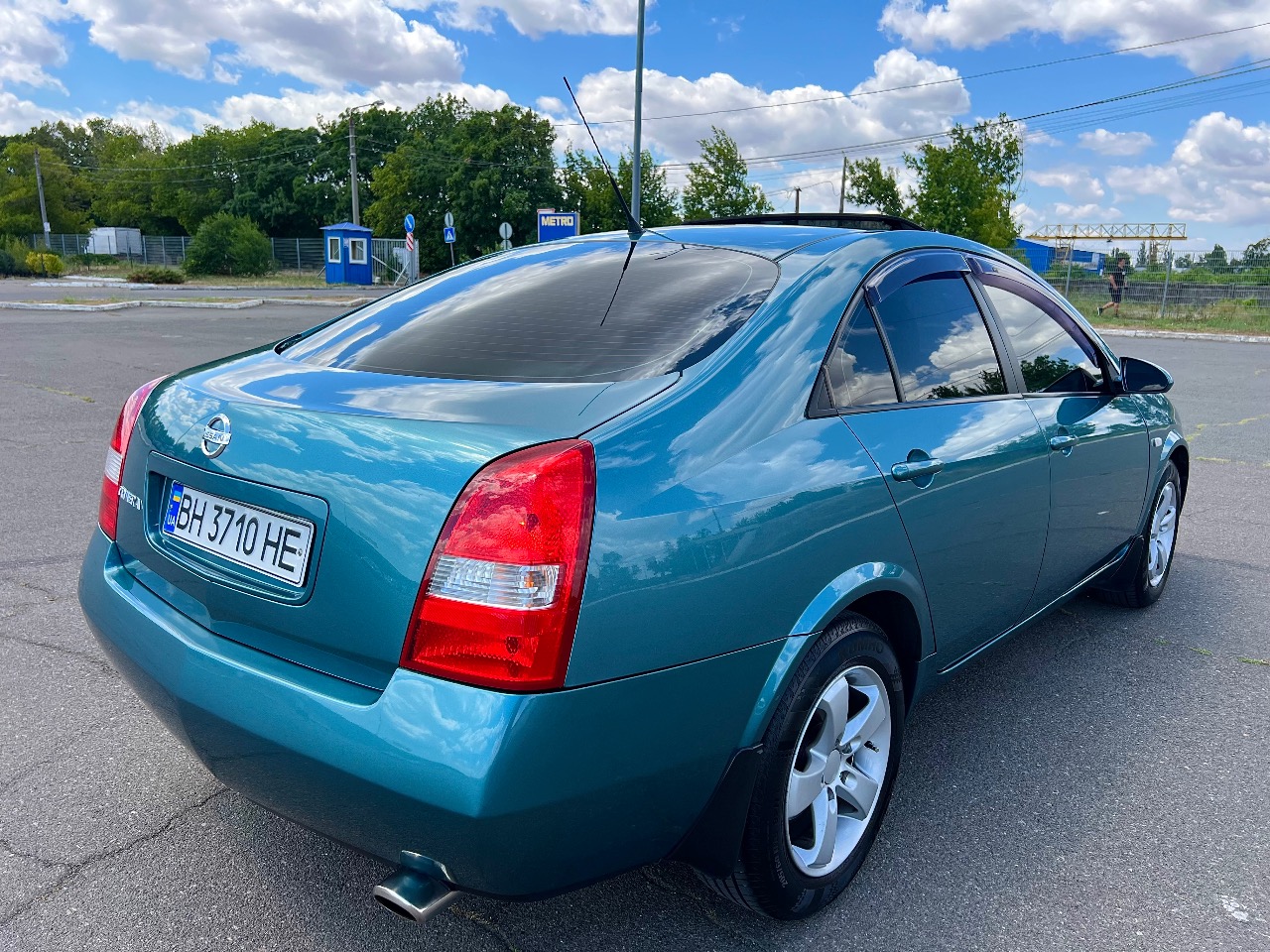 Nissan Primera - фото 2