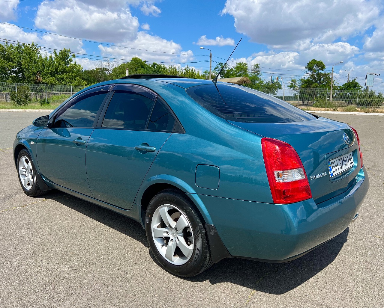 Nissan Primera - фото 12