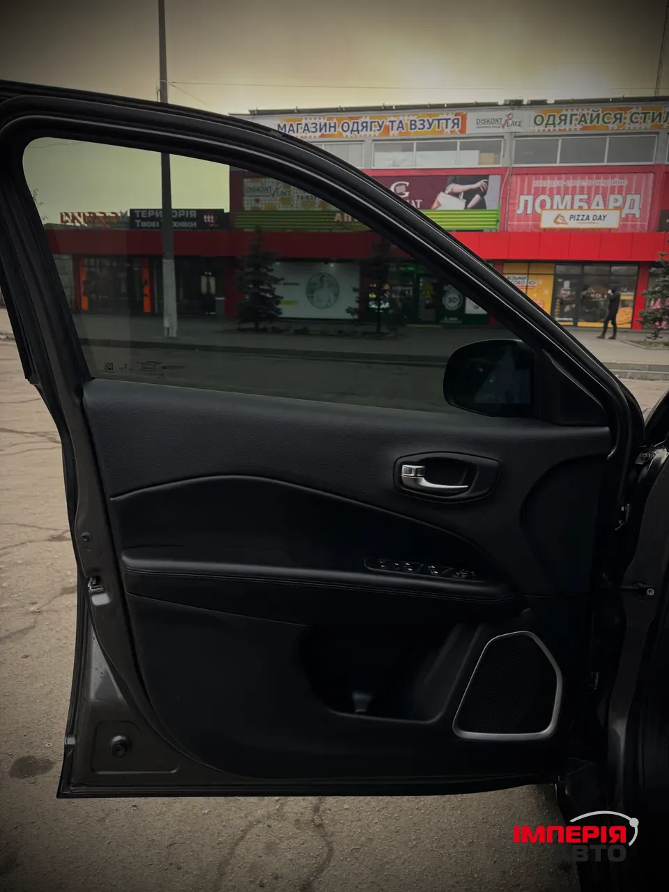 Jeep Compass - фото 28