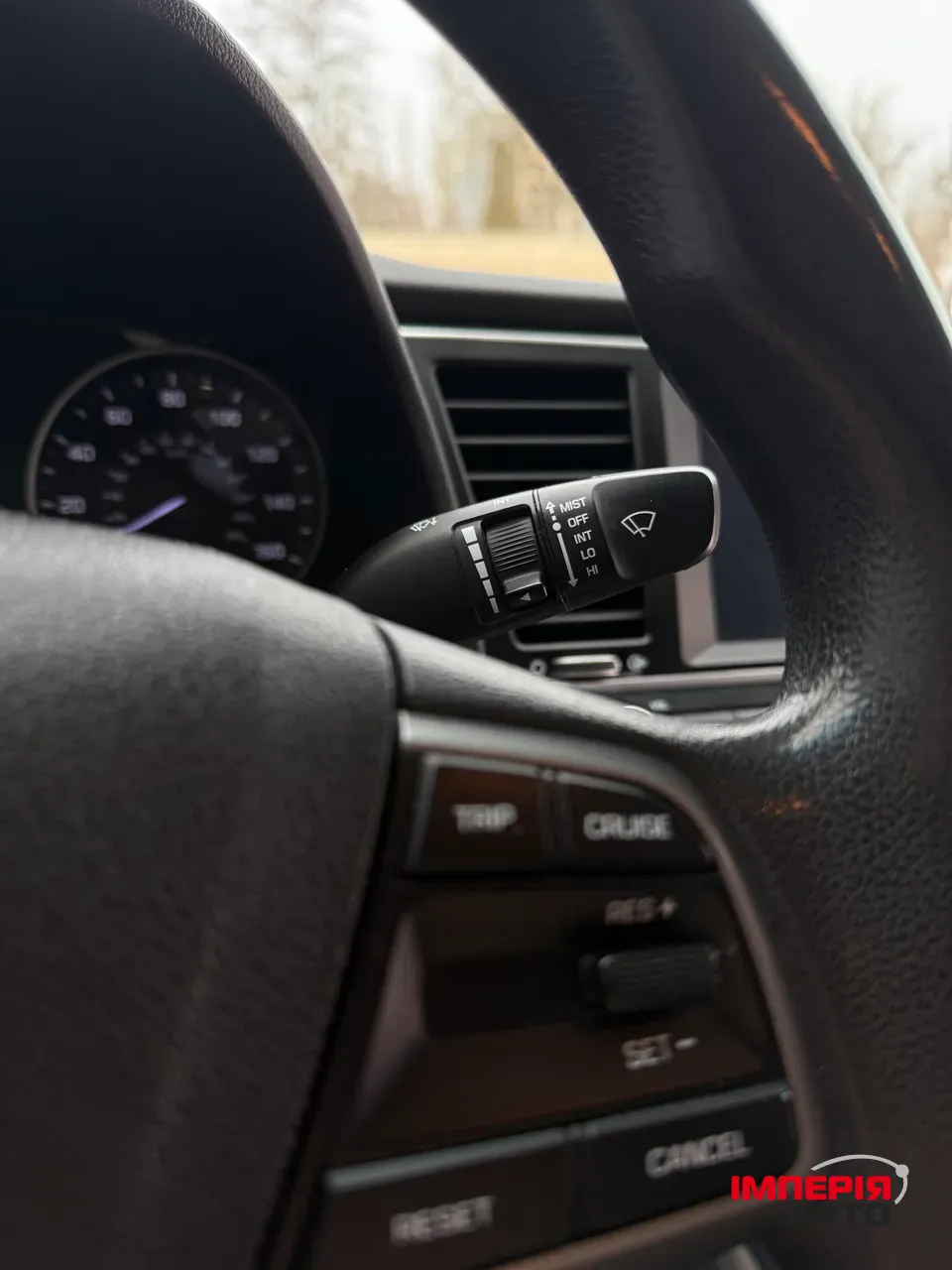 Hyundai Elantra - фото 11