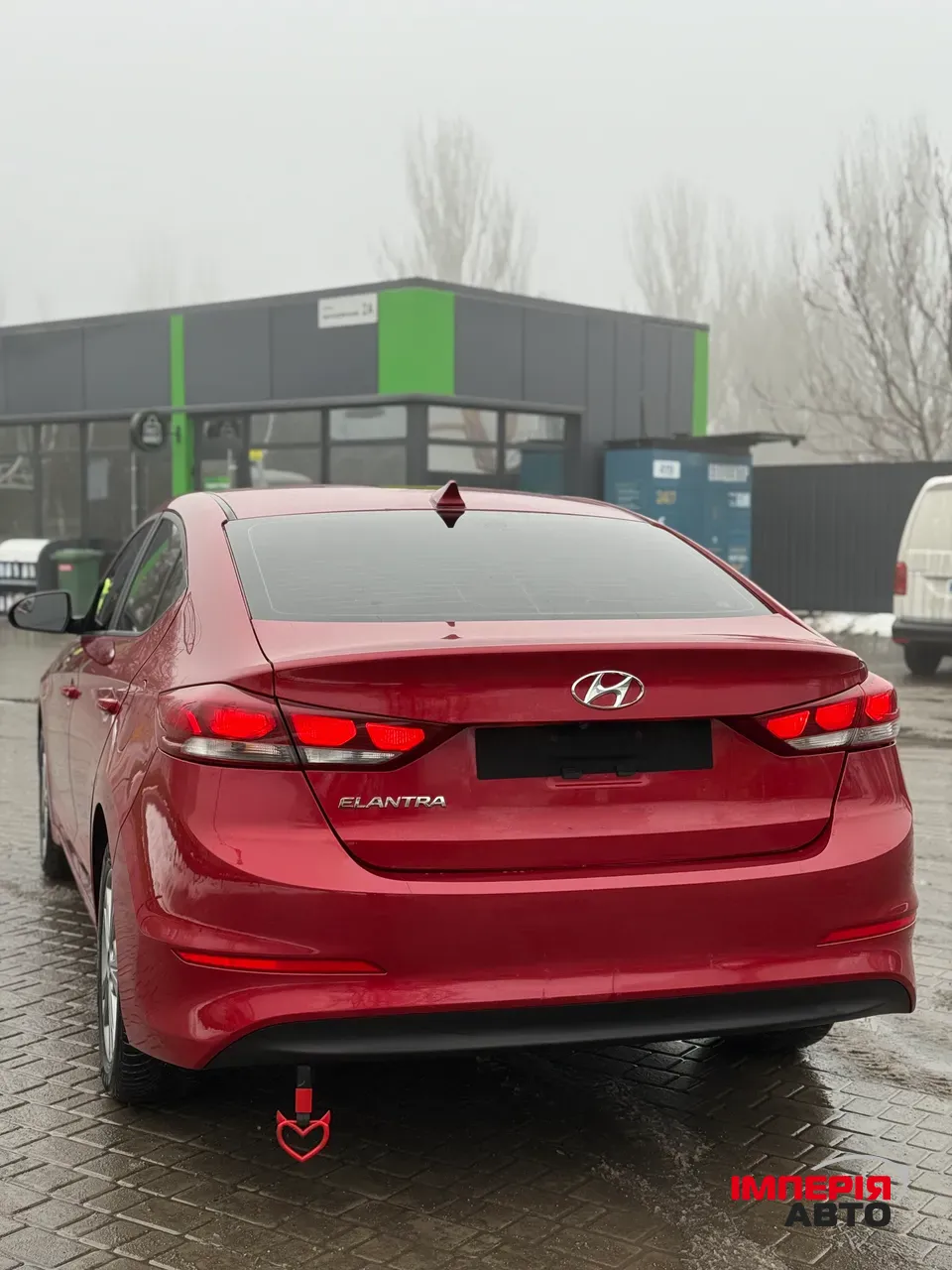 Hyundai Elantra - фото 6