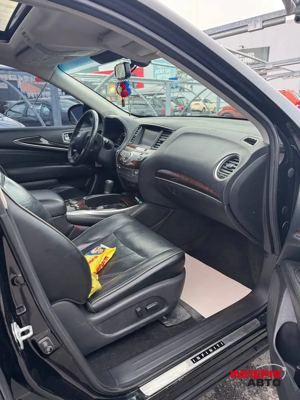 Infiniti QX60 - фото 7