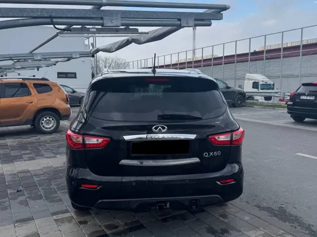 Infiniti QX60 - фото 3