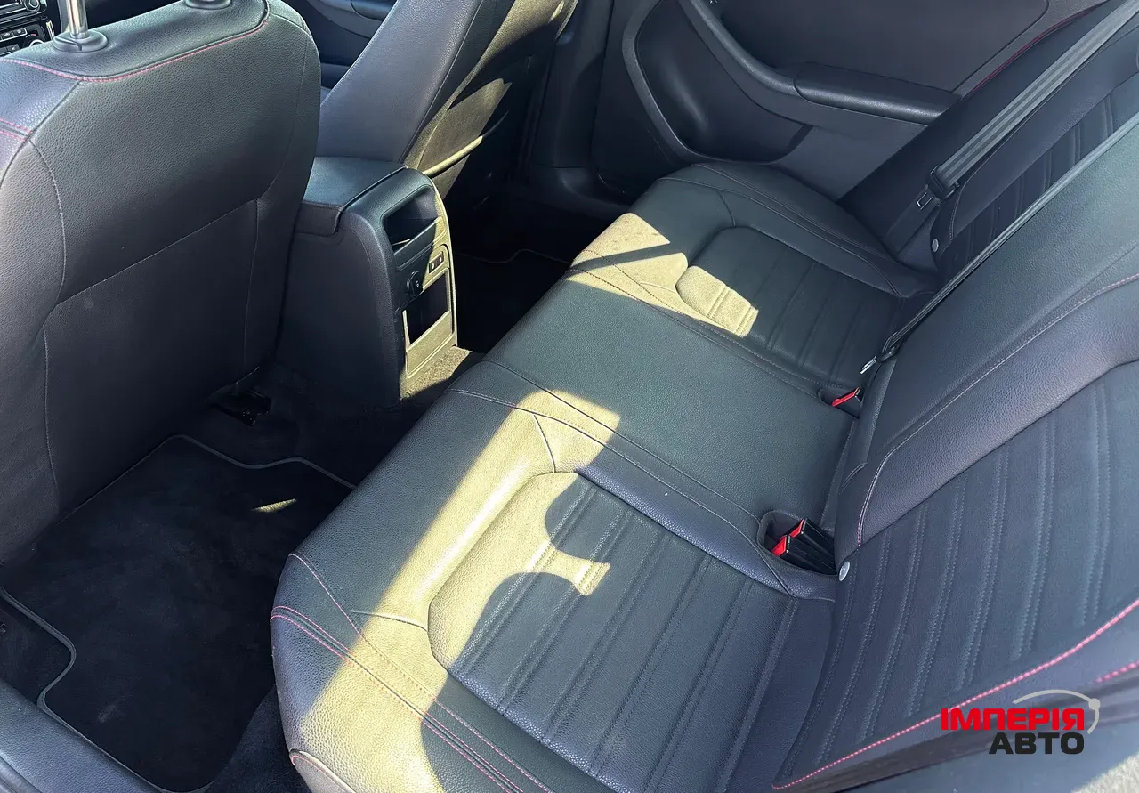 Volkswagen Jetta - фото 10