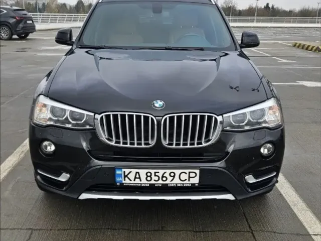 BMW X3 - фото 1